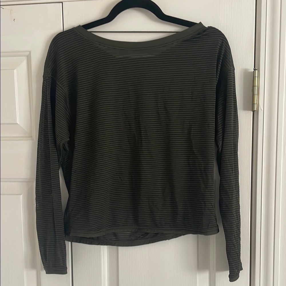 Lululemon Athletica Long Sleeve Tee Olive